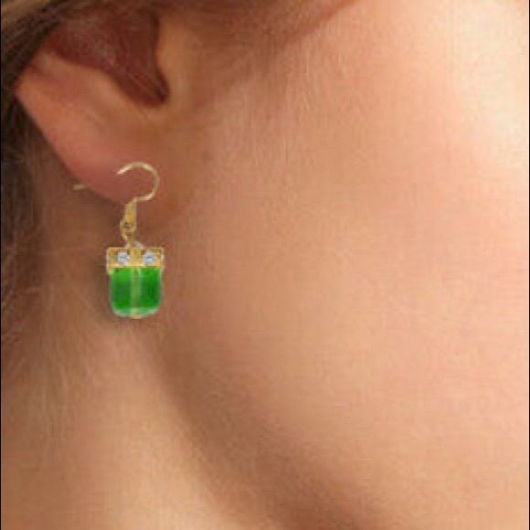 ❤️gorgeous green gemstone crystal unique earrings - Picture 2 of 6